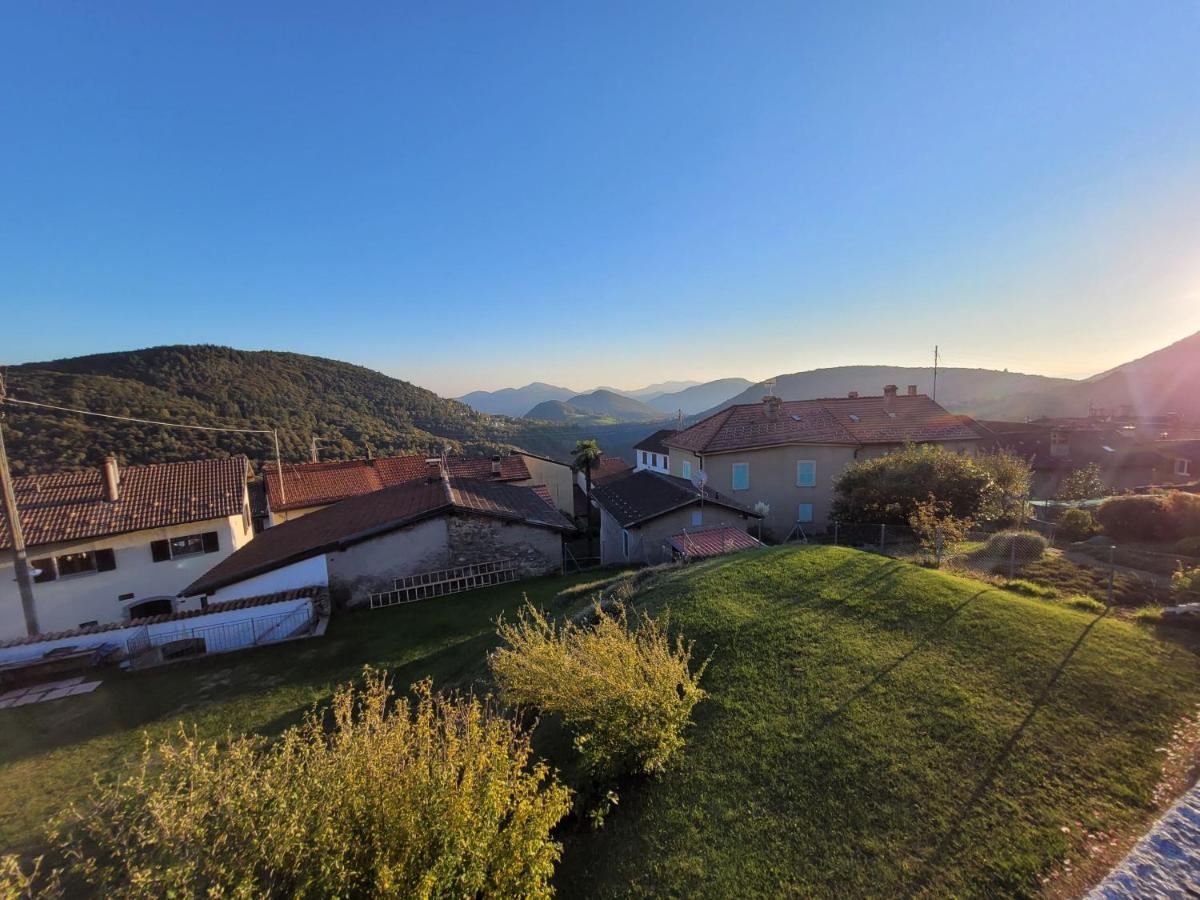 Casa Huerlimann Apartman Breno Kültér fotó