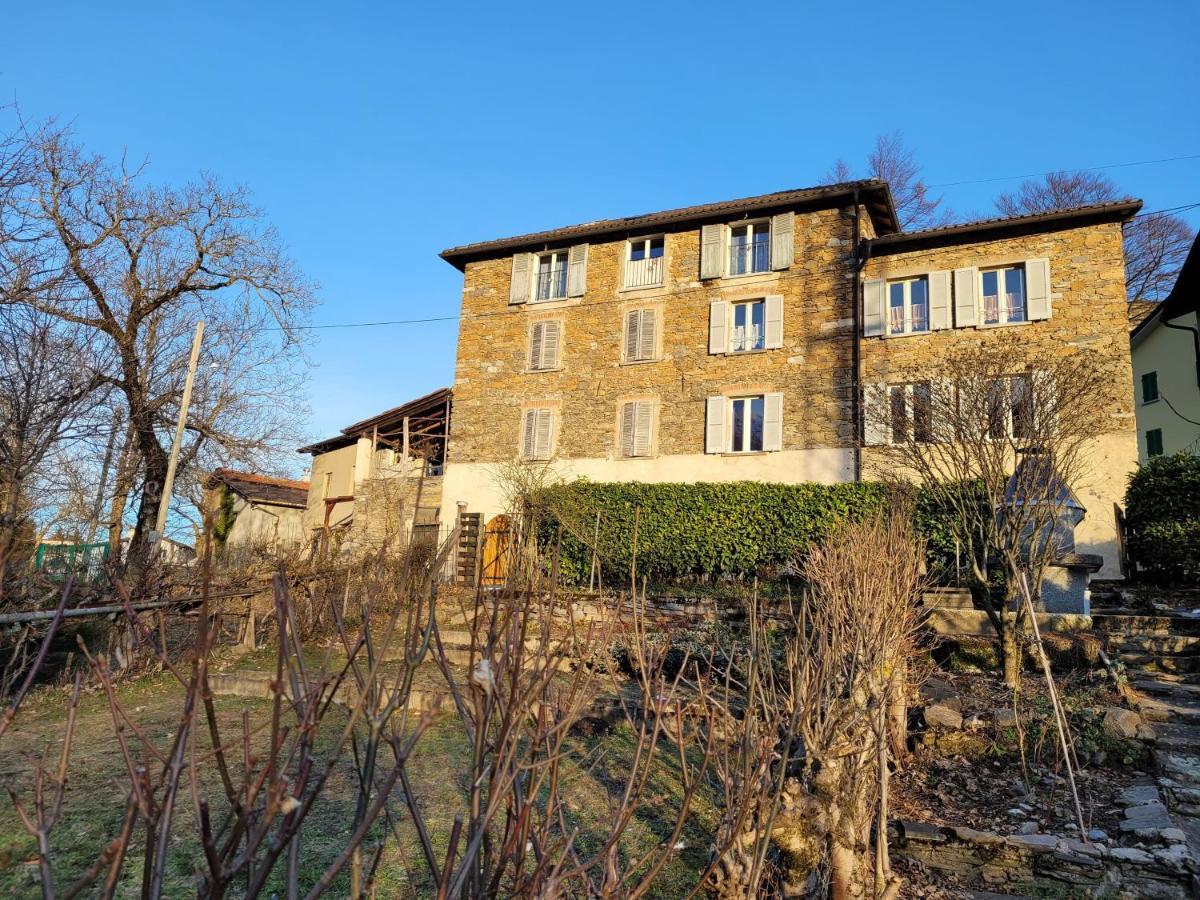 Casa Huerlimann Apartman Breno Kültér fotó
